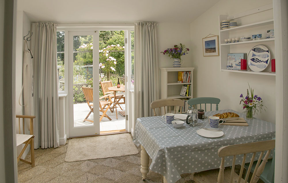 Sun room at Eva's Cottage in Wenhaston